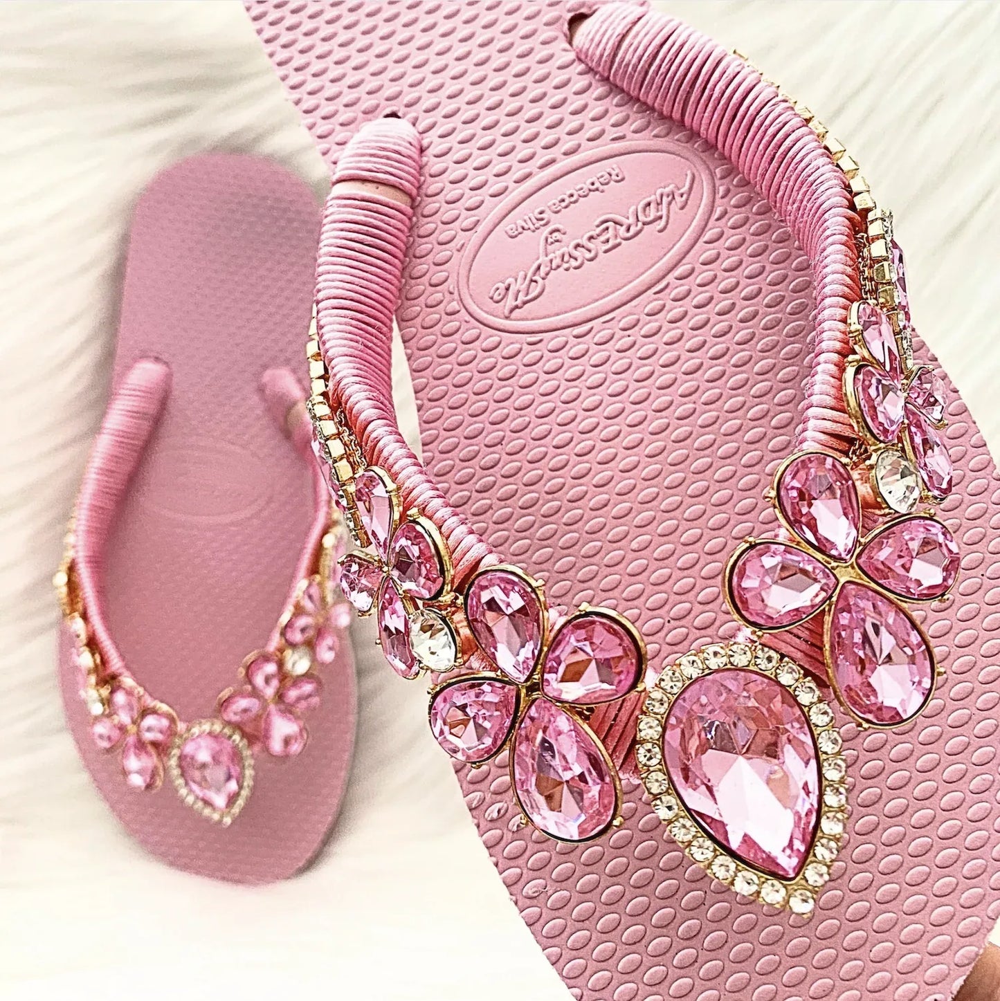 AdDRESSingMe™ Luxurious Light Pink Flip Flops With Rhinestones – Soft, Feminine & Sparkly
