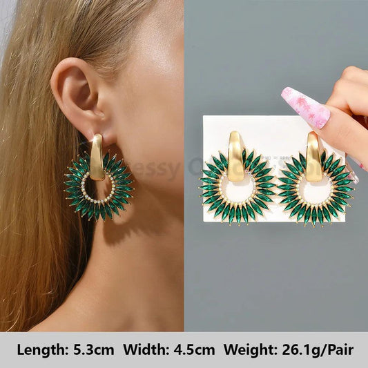 Green Rhinestones Round Iris - AdDRESSingMe