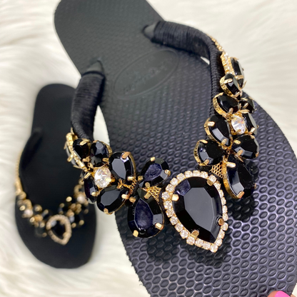 AdDRESSingMe™ Black Luxurious Flip Flops With Rhinestones