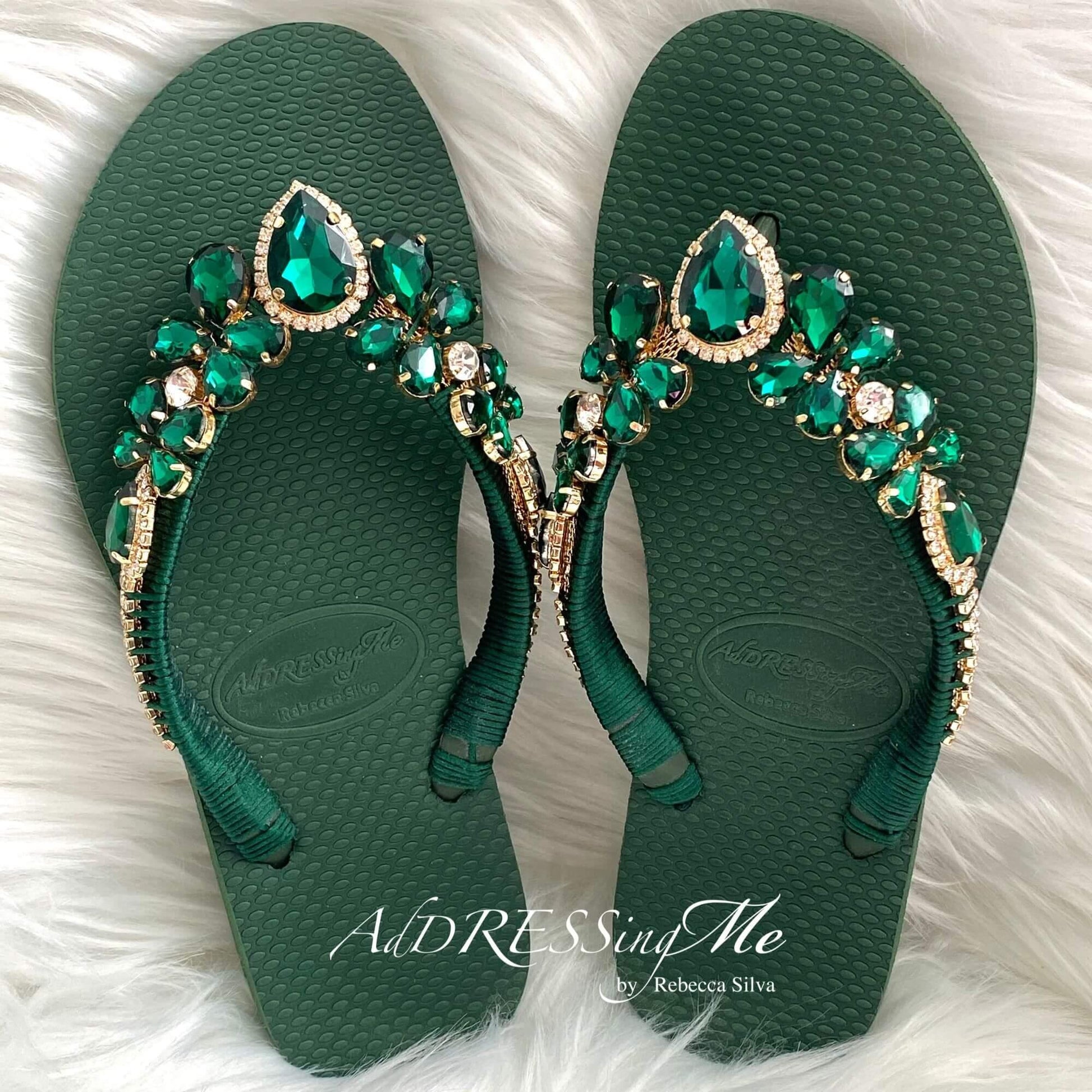 AdDRESSingMe™ Emerald Green Luxurious Flip Flops With Rhinestones - AdDRESSingMe