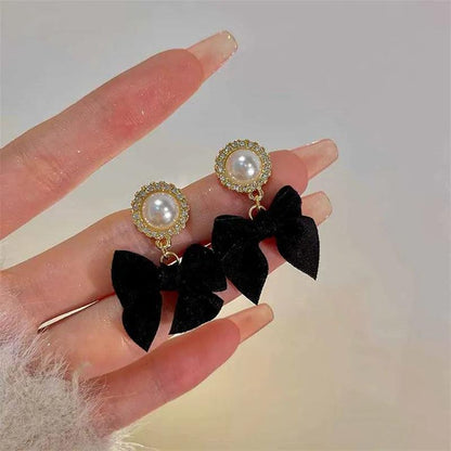 Black Bow Pearl Earrings - AdDRESSingMe